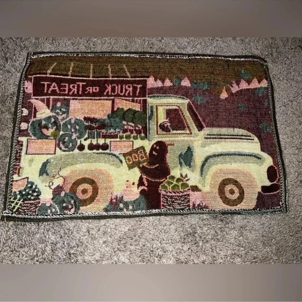 🆕 6 “Truck or Treat” Placemat Set